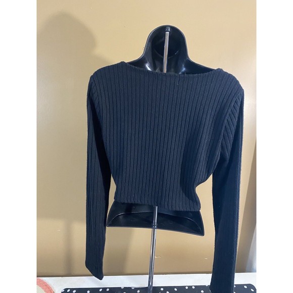 No Comment. Women’s Black  4 Button From Front Long sleeve Crop Top Size L - Picture 10 of 16